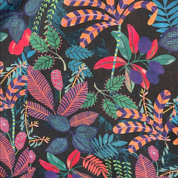 Nic+Zoe 100% Cotton Lightweight Button Down Tropical Print Black Top Size Medium - Picture 5 of 5